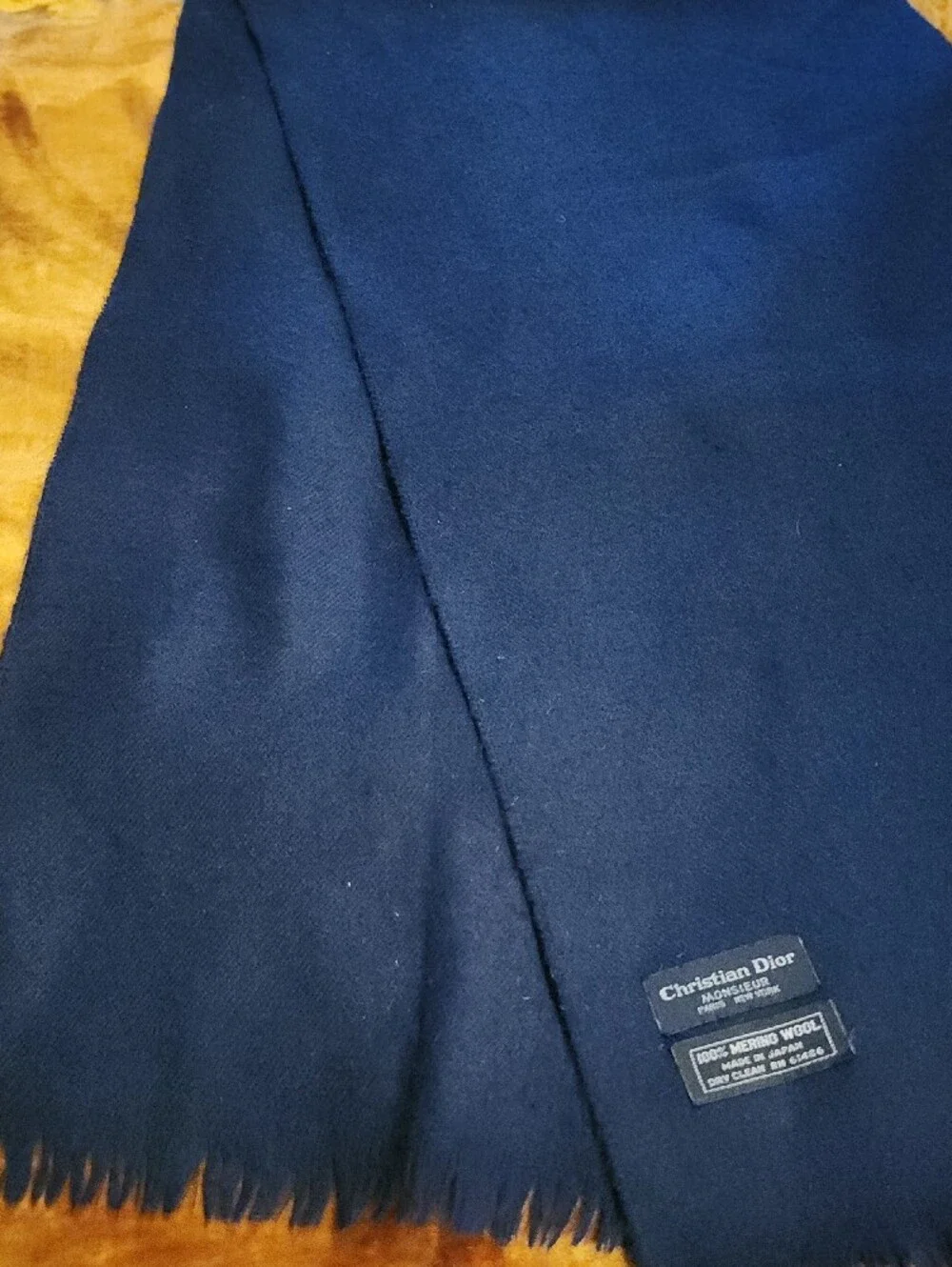 Dior measures design